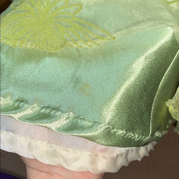 Gorgeous green dress wear or repurpose - Picture 15 of 16